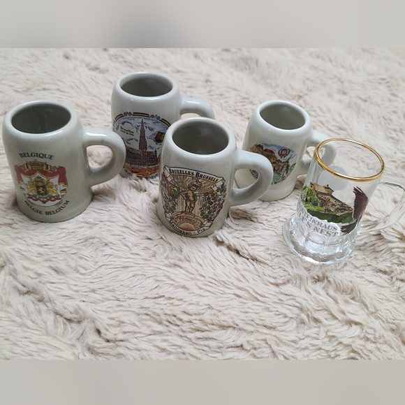 None Other - Belgium Souvenir Mug Shot Glass Set